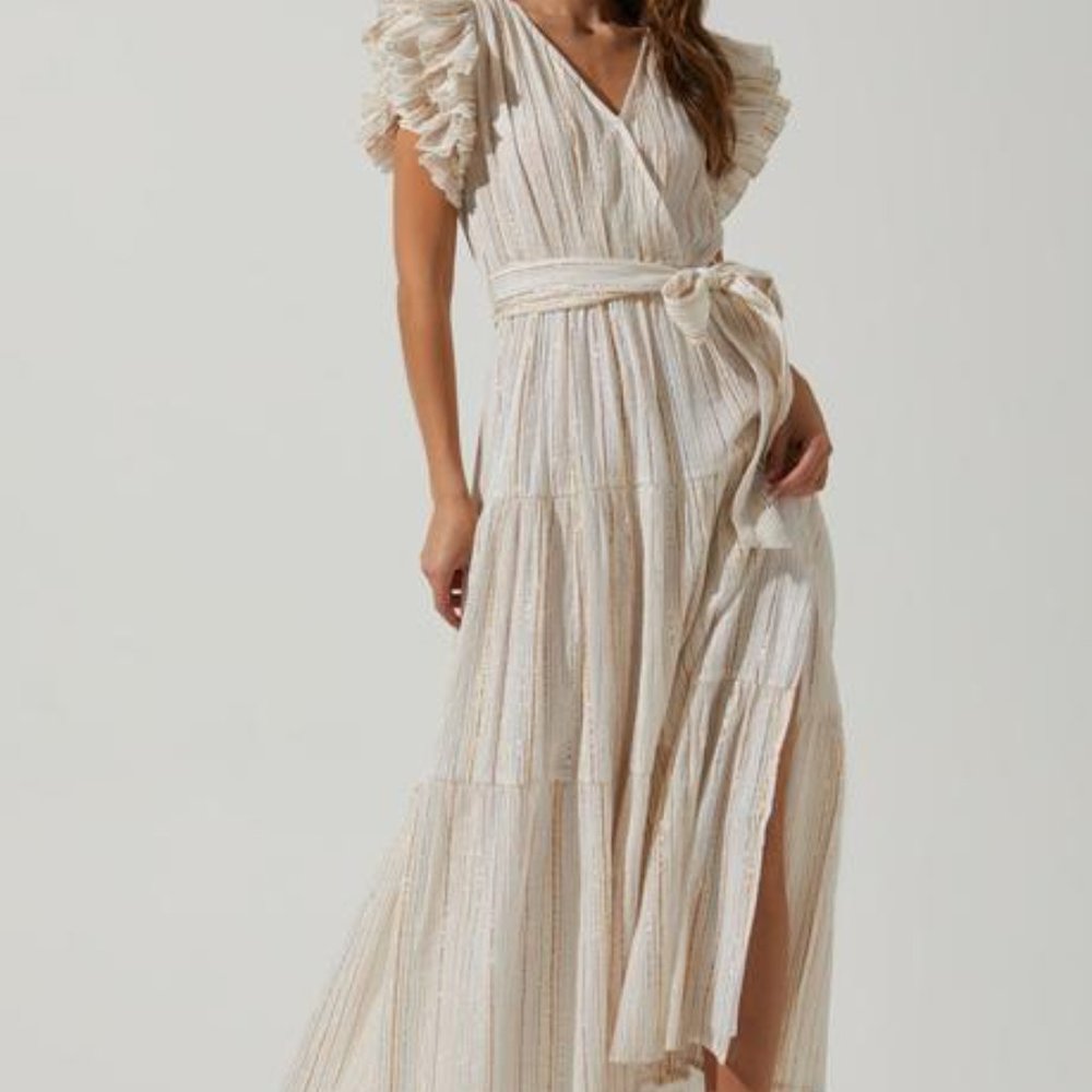 ASTR Rhiannon Metallic Stripe Maxi Dress - Large